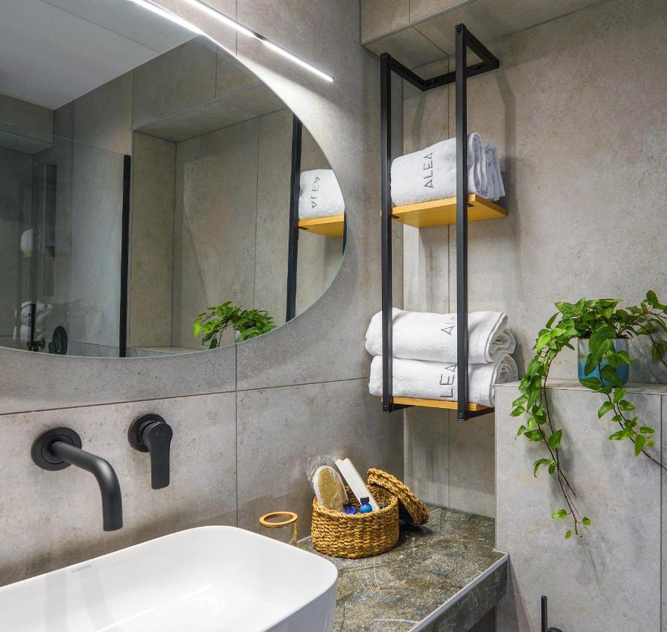 Alea Suites -Adults Only And Kids 14 Plus Asprovalta Exterior foto